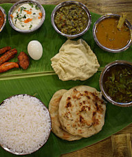 Karaikudi Veetu Kitchen