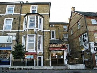 restaurant image