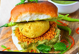 Yz Vadapav Snacks