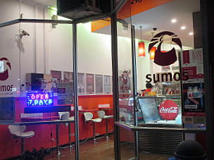 Sumos Noodle & Sushi Bar