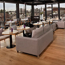 UPTOWN SKY LOUNGE & RESTAURANT im Innside Aachen