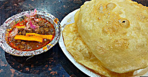 Shankar Chole Bhatura