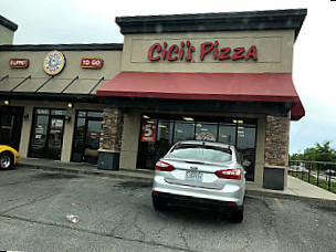 Cicis Pizza