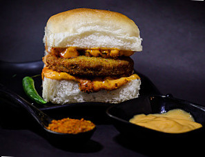 Goli Vada Pav No.1