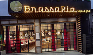 Brassaria