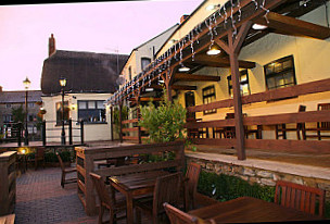 Plough Pub And Kitchen