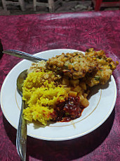 Nasi Kuning Ibu Mari