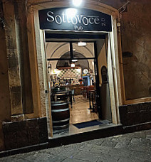 Sottovoce Pub