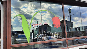 Lazy Tulip Cafe