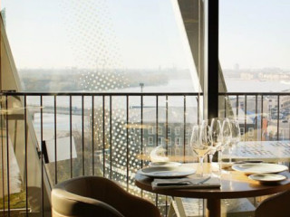restaurant image