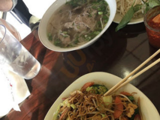 Pho Yen Phi