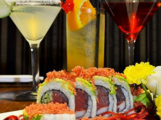 Blue Moon Asian Cuisine & Sushi Bar