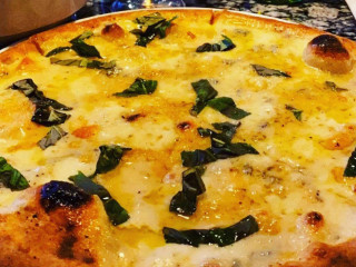 Nonno Alby's Brick-oven Pizza