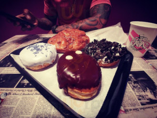 Donut Palace