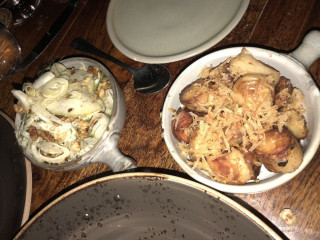 restaurant image