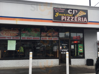 C J's Gourmet Pizza