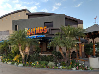 Islands Long Beach Towne Center