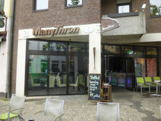 Manythron Bistro