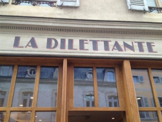 La Dilettante