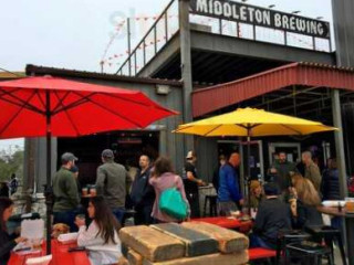 Middleton Brewing