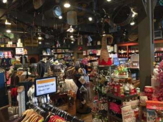 Cracker Barrel