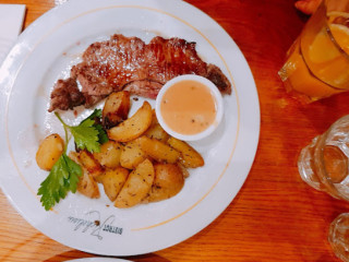 restaurant image