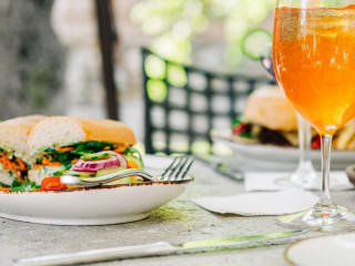 restaurant image