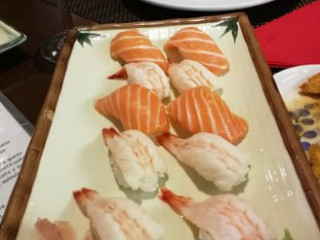 Oishii Sushi