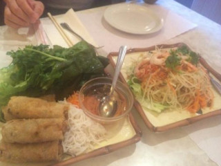 Mama's Vietnamese Cuisine