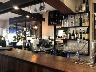 restaurant image