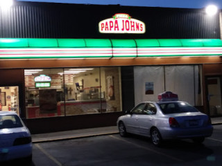 Papa Johns Pizza