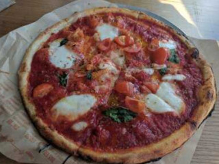 Blaze Pizza