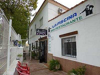 Bar-restaurante La Piscina