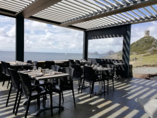 restaurant image