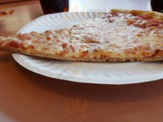 Louies Pizza