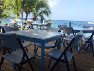 De Reef Restaurant Bar