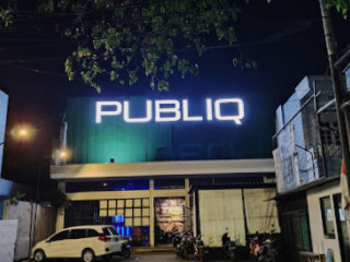 Publiq Dine Wine