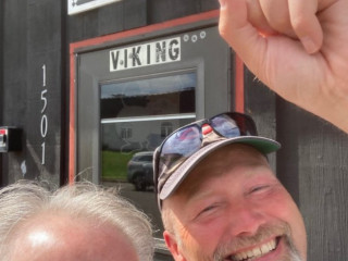 Viking Lounge Liquor Store