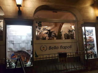 Bella Napoli