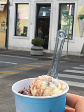 Boutique Artigianale Dwel Gelato