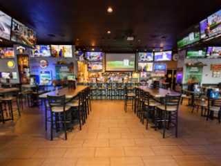 North 30th Sports Pub Grille Usf