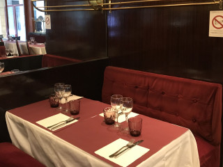 restaurant image