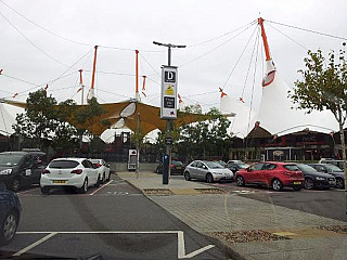 Subway Ashford Designer Outlet