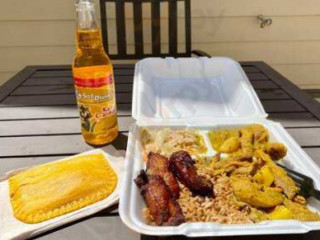 Mama Mill's Jamaican Kitchen