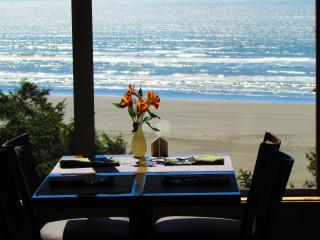 Ocean Crest Dining