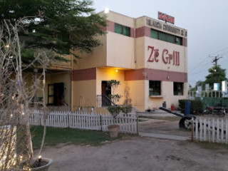 Zē Grill Valencia Town