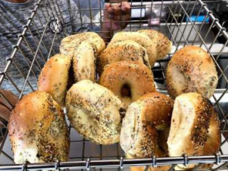 East Neck Bagels