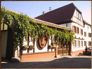 Weik's Und Vinothek Neustadt