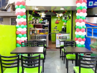 restaurant image