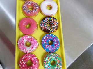 J J Donut Shop